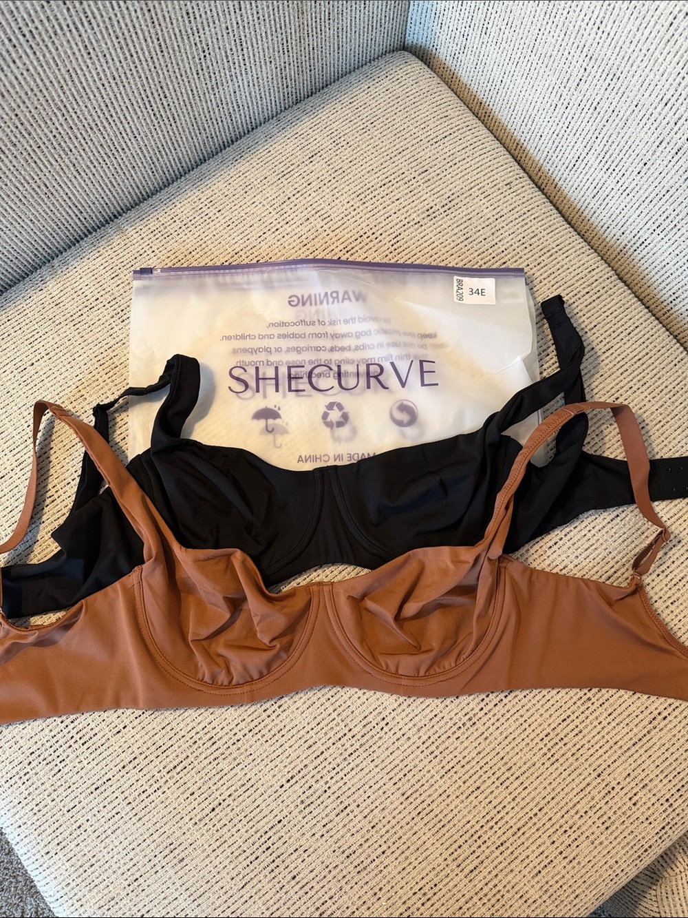 SheCurve Supportive Underwire Bra — Black & Brown